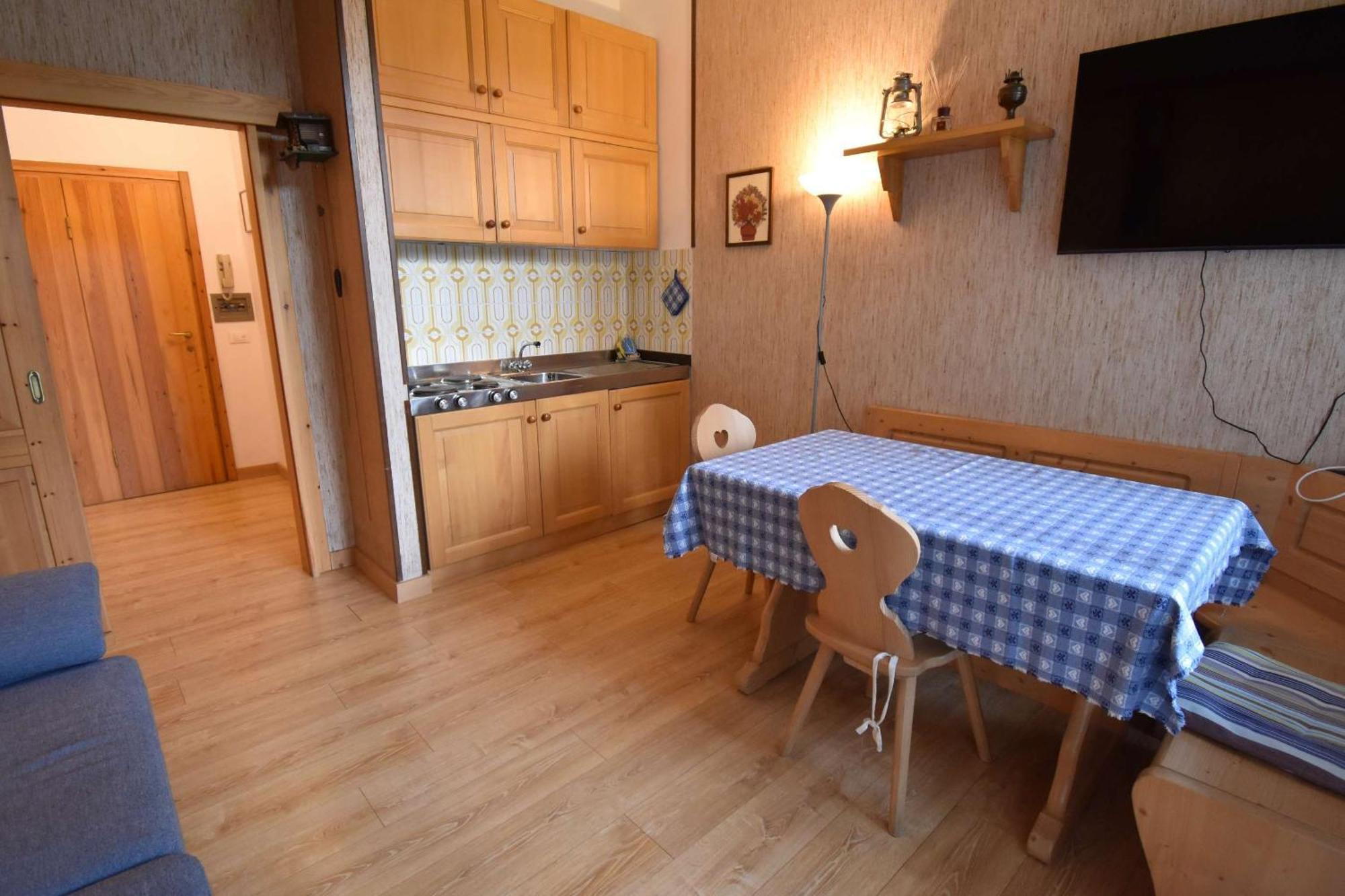 Residenza Silvana Мадона ди Кампильо Екстериор снимка