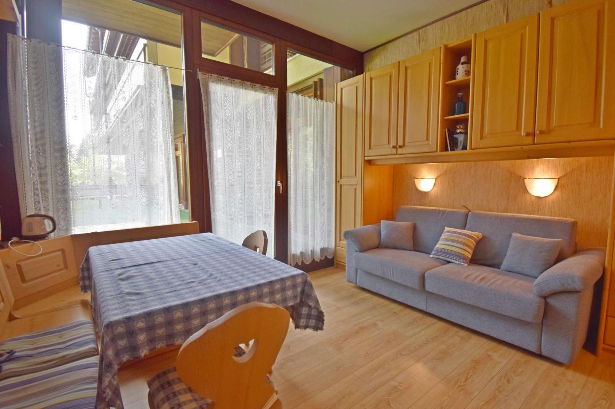 Residenza Silvana Мадона ди Кампильо Екстериор снимка